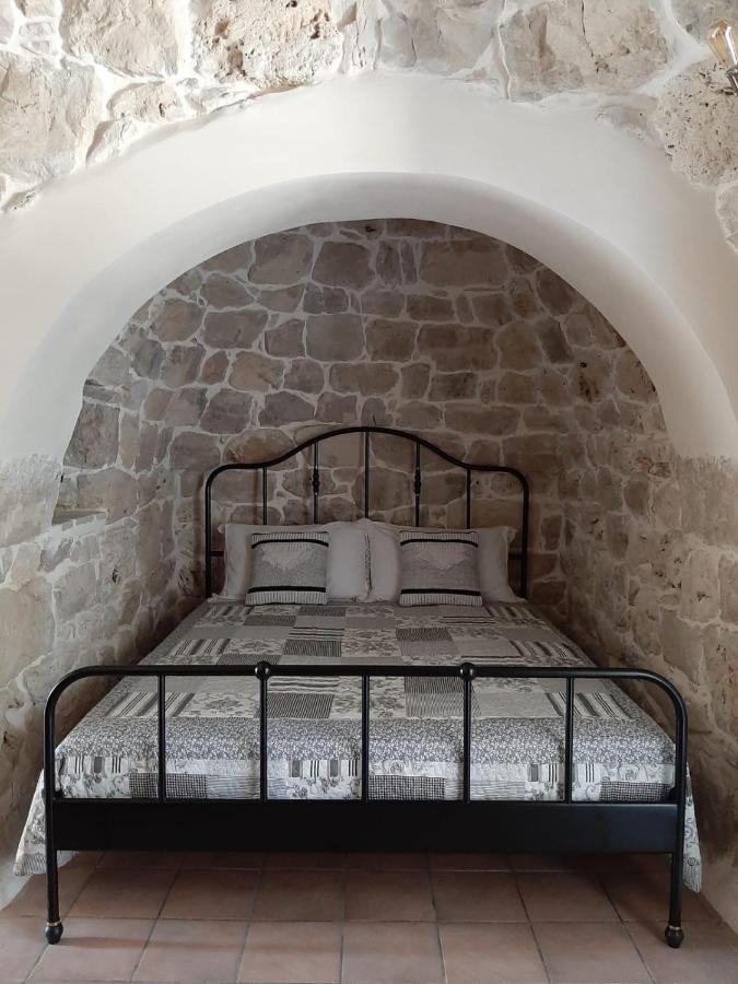 Trullo Fellone Villa Ceglie Messapica Bagian luar foto